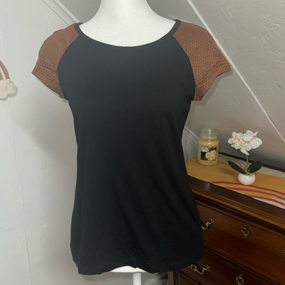 Lauren‎ Ralph Lauren Women’s Black/Brown Faux Leather top size XS